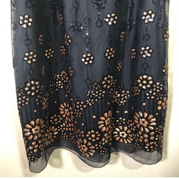 Max Studio Specialty Products Sequin Dress - Picture 4 of 4